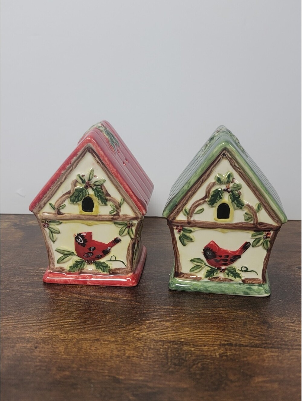 Susan Winget Winter Wonder Cardinal Birdhouse Salt and Pepper Shaker Set